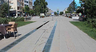 TCDD Hatboyu Yürüyüş Yolu'ndaki camlar yenileriyle değiştiriliyor