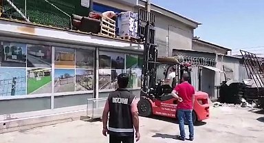 Tel örgü dükkanı sigara imalathanesi çıktı
