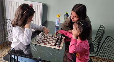 Tepebaşı'nda çocuklara özel ücretsiz akıl ve zeka oyunları atölyesi düzenlendi