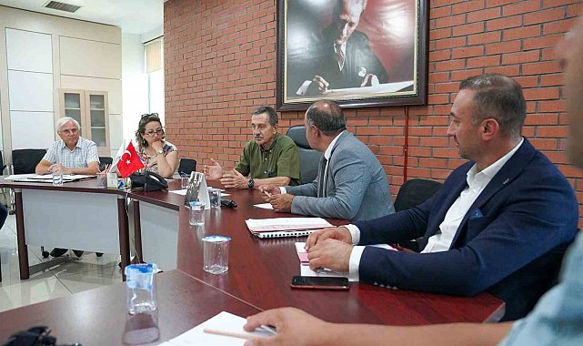Tepebaşı'nda toplu iş sözleşmesi sevinci