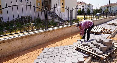 Tepebaşı'nda üstyapı çalışmaları sürüyor