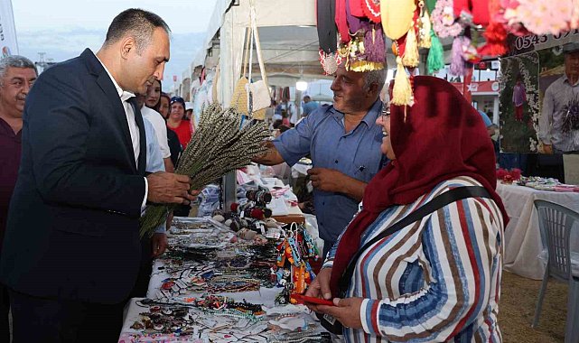 Toroslar ve Çamlıyayla belediyeleri, kültürel miras iğne oyasına sahip çıkıyor