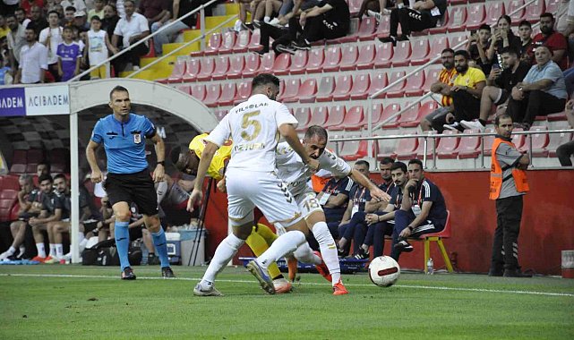 Trendyol Süper Lig: Kayserispor: 2 - Samsunspor: 1