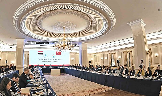 Türk iş adamları Mısır'a vize sorununun çözülmesinden memnun