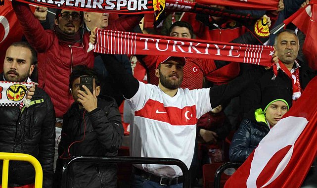 Türkiye - Ermenistan maçının biletleri tükendi