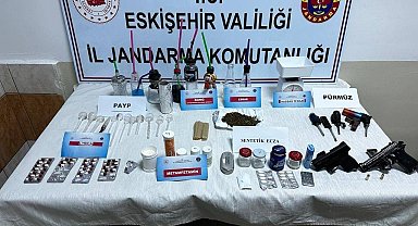 Uyuşturucu imalatı ve ticareti yapan şahıslar yakayı ele verdi