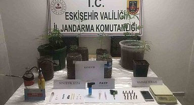 Uyuşturucu madde imal eden ve satan şahsa jandarma operasyonu
