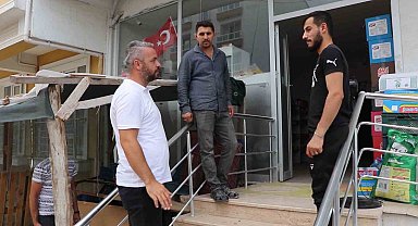 Yabancı uyruklu şahsın işlettiği ruhsatsız dükkan mühürlendi