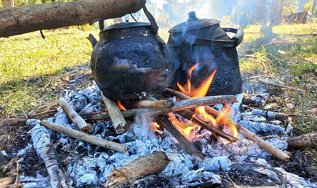 Yozgat'ta çobanların vazgeçilmez lezzeti: "Kara demlik çayı"