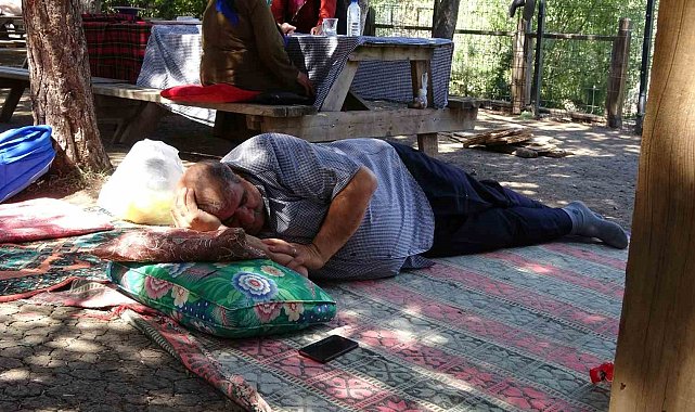 Yozgat'ta sıcak hava vatandaşı bunalttı