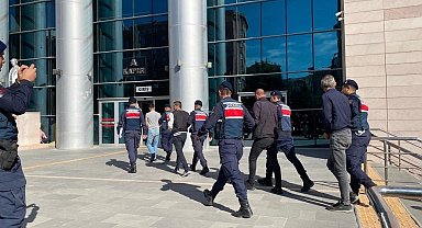 125 bin TL değerindeki bin 500 metre kabloyu çalan 4 şüpheli tutuklandı
