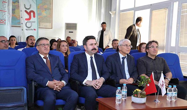 'Cumhuriyetimizin 100. Yılında 100 Öğretmenimiz ile Yerküreden Derin Uzaya Farkındalık Çalışmaları' etkinliği düzenlendi