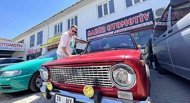 49 yaşındaki ihtiyar delikanlı cabrio Hacı murat trafikte ilgi odağı