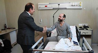 ABD'li bilim adamı Mark Dickey'in tedavisi Mersin'de sürüyor