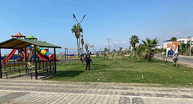 Akdeniz'de park, bahçe ve yeşil alanlar yenileniyor