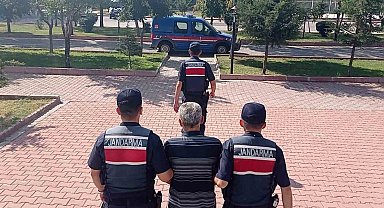 Aksaray'da 11 yıl hapsi olan şüpheli JASAT ekiplerince yakalandı