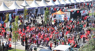 Aksaray'da Bilim Festivali coşkuyla başladı