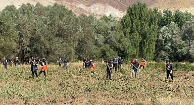 Aksaray'daki sel sonrası kayıp bebeği arama çalışması devam ediyor