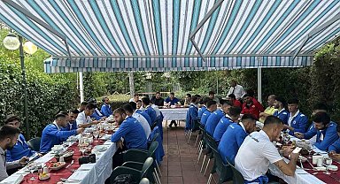 Anadolu Üniversitesi yeni sezon öncesi yemekte buluştu