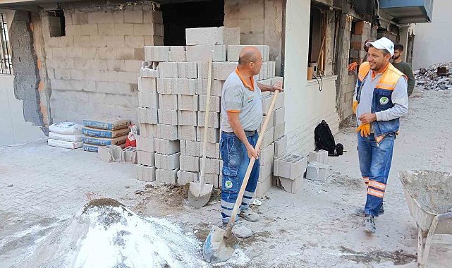 Ankara'da doğalgaz patlaması sonucu hasar gören ev ve dükkanların onarımına başlandı