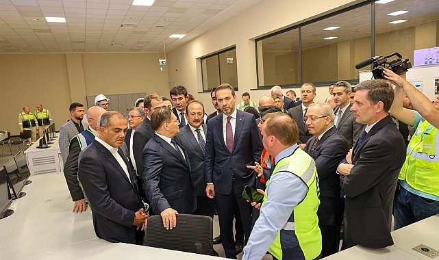 Bakan Bayraktar, Akkuyu NGS'de incelemelerde bulundu