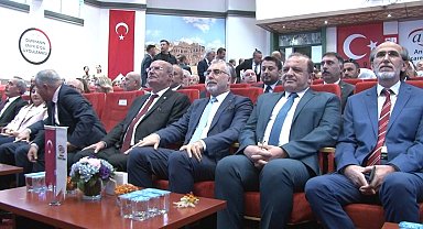 Bakan Işıkhan: "Aktarlık ve Çiçekçilik mesleklerinde çalışma şartlarını iyileştirmeyi hedeflemekteyiz"