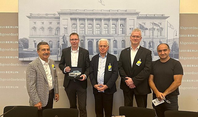 Başkan Ataç Berlin'de örnek çalışmaları anlattı