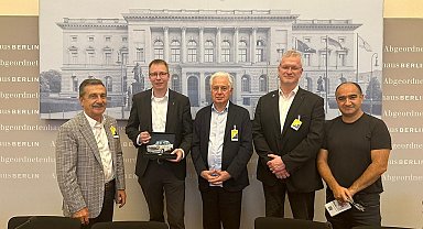 Başkan Ataç Berlin'de örnek çalışmaları anlattı