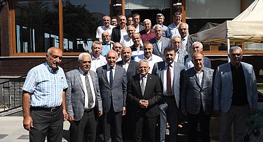 Başkan Büyükkılıç, 41 esnaf odası başkanı ile bir araya geldi