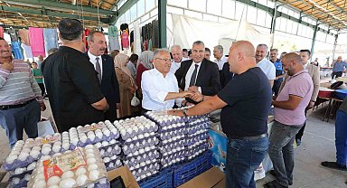 Başkan Büyükkılıç, Tomarza'da Esnafla Buluştu