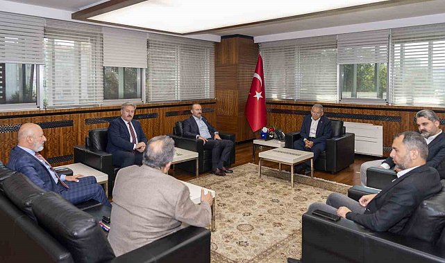 Başkan Büyükkılıç'tan başkanlarla istişare toplantısı