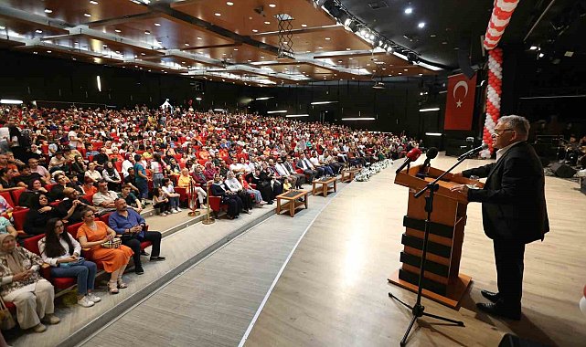 Başkan Büyükkılıç'tan konservatuar'ın coşkulu kapanışına özel türkü