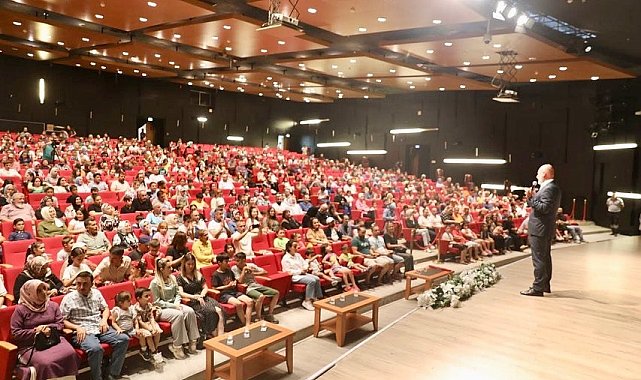 Başkan Çolakbayrakdar: "Sıra dışı farklı hizmetlerle vatandaşımızın yanındayız"