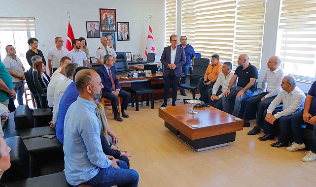Başkan Seçer: "Biz Kıbrıs'ı Türkiye'den ayrı bir ülke olarak görmüyoruz"