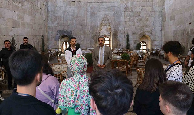 Bu üniversite öğrencileri bir hafta önce çağırdı