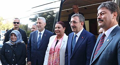 Cumhurbaşkanı Yardımcısı Yılmaz: "Bu tür dönemlerde siyasi liderlik, siyasi istikrar bir kat daha önem kazanıyor"