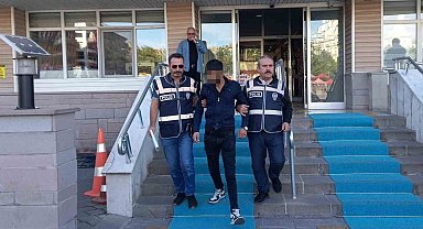 Devlet kurumları ile ilgili aşağılayıcı içerik paylaştı, gözaltına alındı