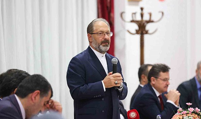 Diyanet İşleri Başkanı Erbaş: "Kur'an ve Sünnet çizgisinde bir eğitimi her zaman önceliyoruz"