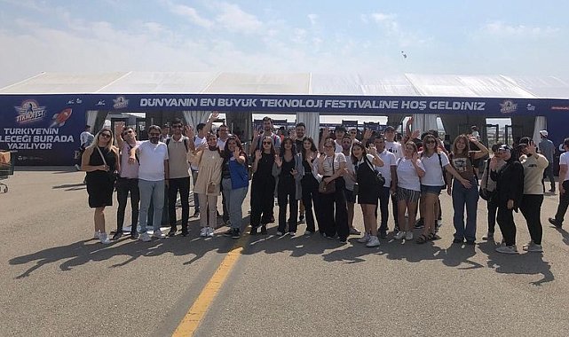 Eskişehirli 200 gençten TEKNOFEST'e ziyaret