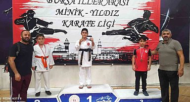 Eskişehirli sporcular madalyaları topladı