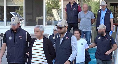 FETÖ hükümlüsü 3 eski öğretmen yakalandı