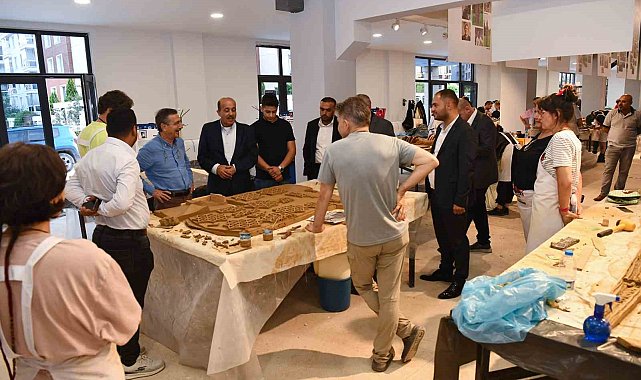 Filistin heyeti Tepebaşı'na hayran kaldı