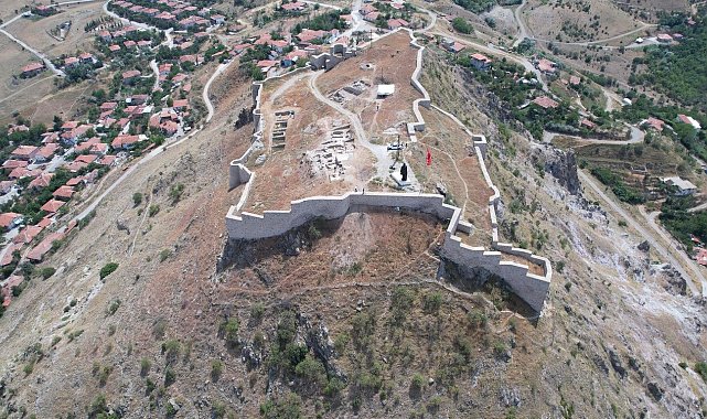 Galyalıların inşa ettiği 2 bin 300 yıllık stratejik kale: Kalecik Kalesi