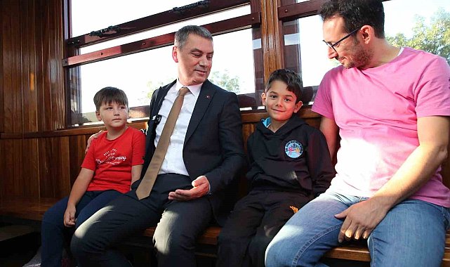 Gölbaşı Belediye Başkanı Şimşek, tramvay turuna çıktı