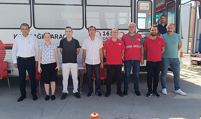 Hastane çalışanlarından kan bağışı