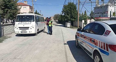 Jandarma ekiplerinden okul servislerine denetim