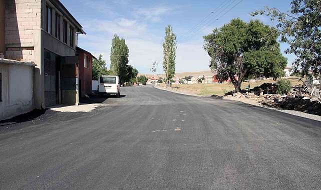 Kamber'de Dikkat Çeken Asfalt Çalışması