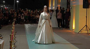 Kayseri'de Çerkez defilesi göz kamaştırdı