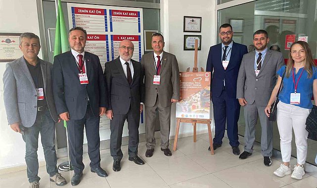 KAYÜ Rektörü Karamustafa, Kastamonu'da Gastronomi Turizmi Araştırmaları Kongresine Katıldı