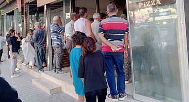 Mersin'de ekmeği 5 liradan satan fırınlara ilgi büyük